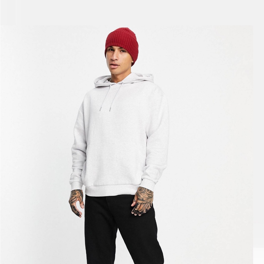 Men’s oversized white hoodie - size small